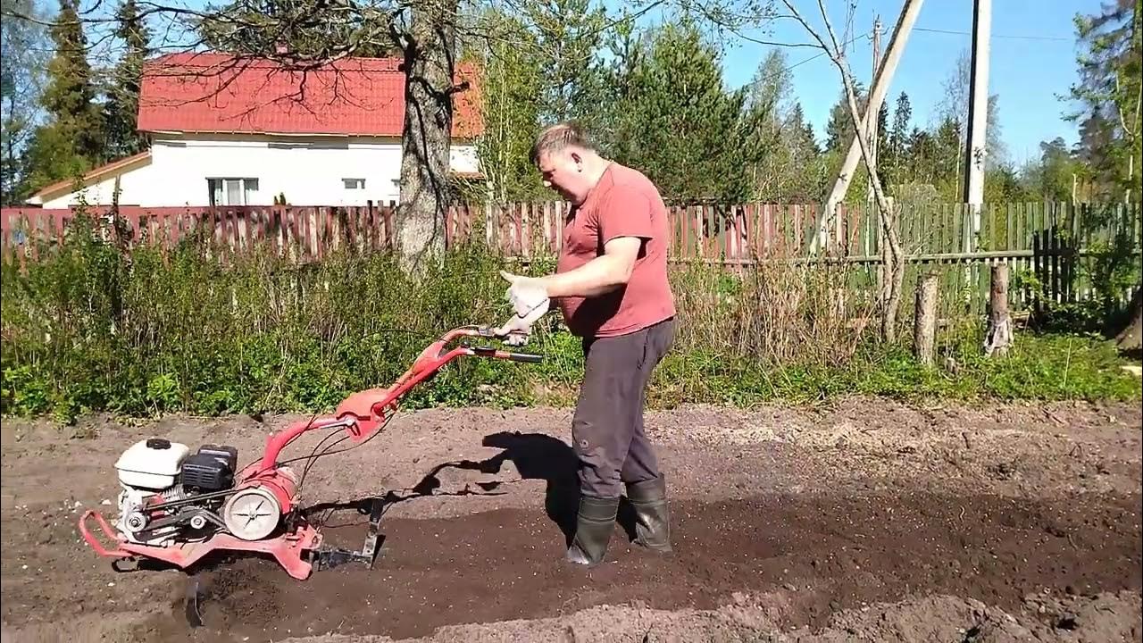 Почему зарывается культиватор. Сломанный мотоблок. культиватор сломалась рама. настройка глубины фрезерования почвы. фрезерую почву мотоблоком.