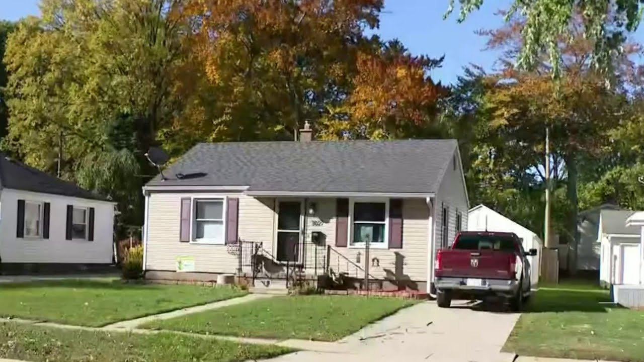 Police investigate murdersuicide involving child in Port Huron YouTube