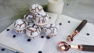 Mocha Crinkles with Cream cheese Filling