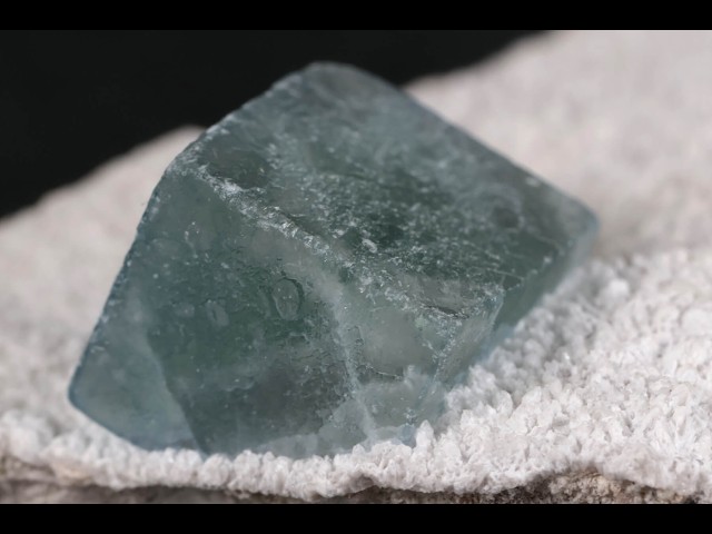 モランディーブルーフローライト 原石 40.7g / Morandi Blue Fluorite
