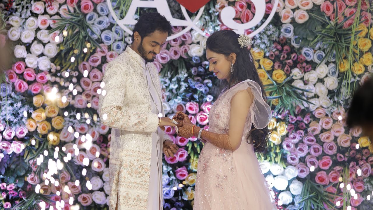 Surprise Dance Performance by Groom | Engagement | Anand Burad ...