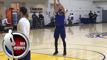 Stephen Curry shoots free throws during first practice back from injury | NBA on ESPN