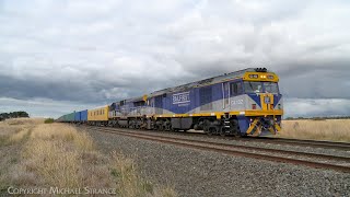 6MX1 Aurizon / Team Global Express Container Train With GL102 & CM3310 (12/4/2024) - PoathTV by PoathTV - Australian Trains 86 views 10 days ago 48 seconds