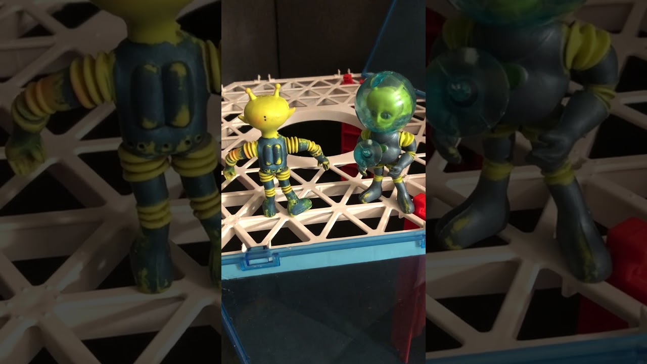 👽 Маленький зелёный инопланетянин с Марса Альфа 7 ✨ Фигурка космонавта Colorforms из серии Outer ...