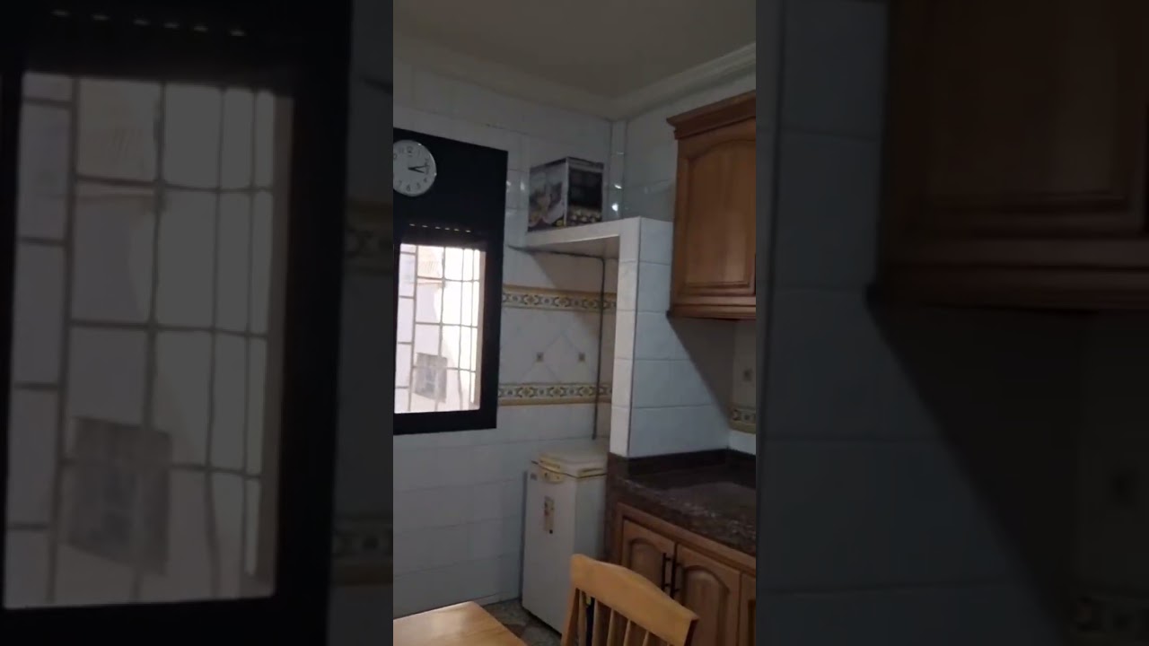 عندي شقات للبيع  وحد في كاز  علوان زنقة أميوت  حي مستشفيات  معريف  وحد في تامنسورت مراكش 0605484994