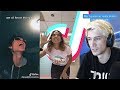 xQc Reacts to tik toks that karen yelled at the manager for😅😭🤡 | xQcOW