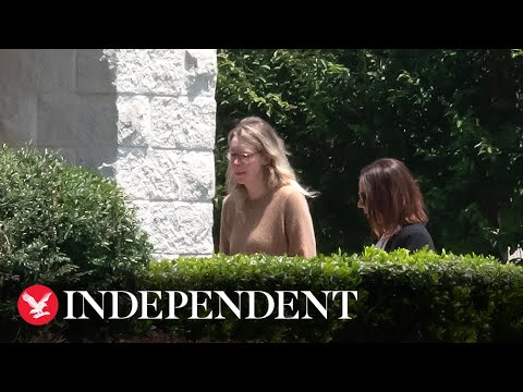 Elizabeth Holmes walks