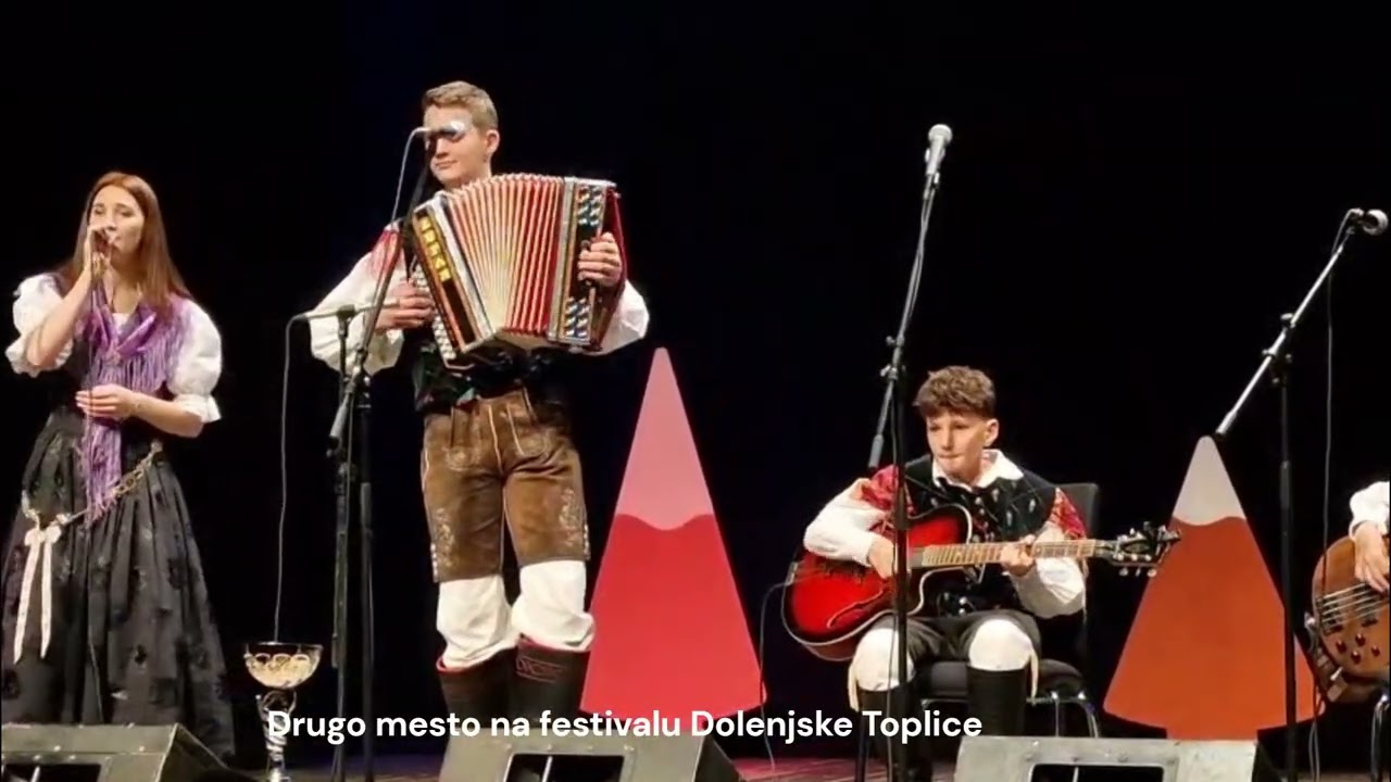 Mladi Frančiči   Mamica naša si