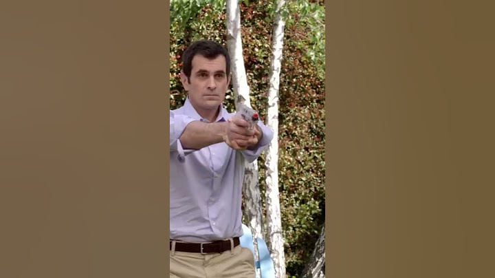 Phil punishing Luke for shooting others with his gun #modernfamily #shorts #fanvidfeed #phil
