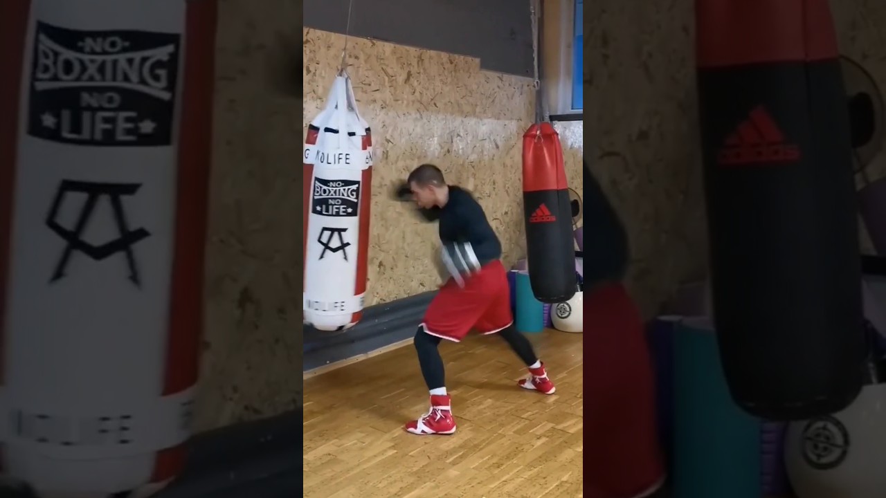 Накидал потихой ✊ 