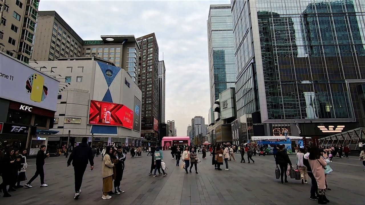 Watch Chengdu during the day