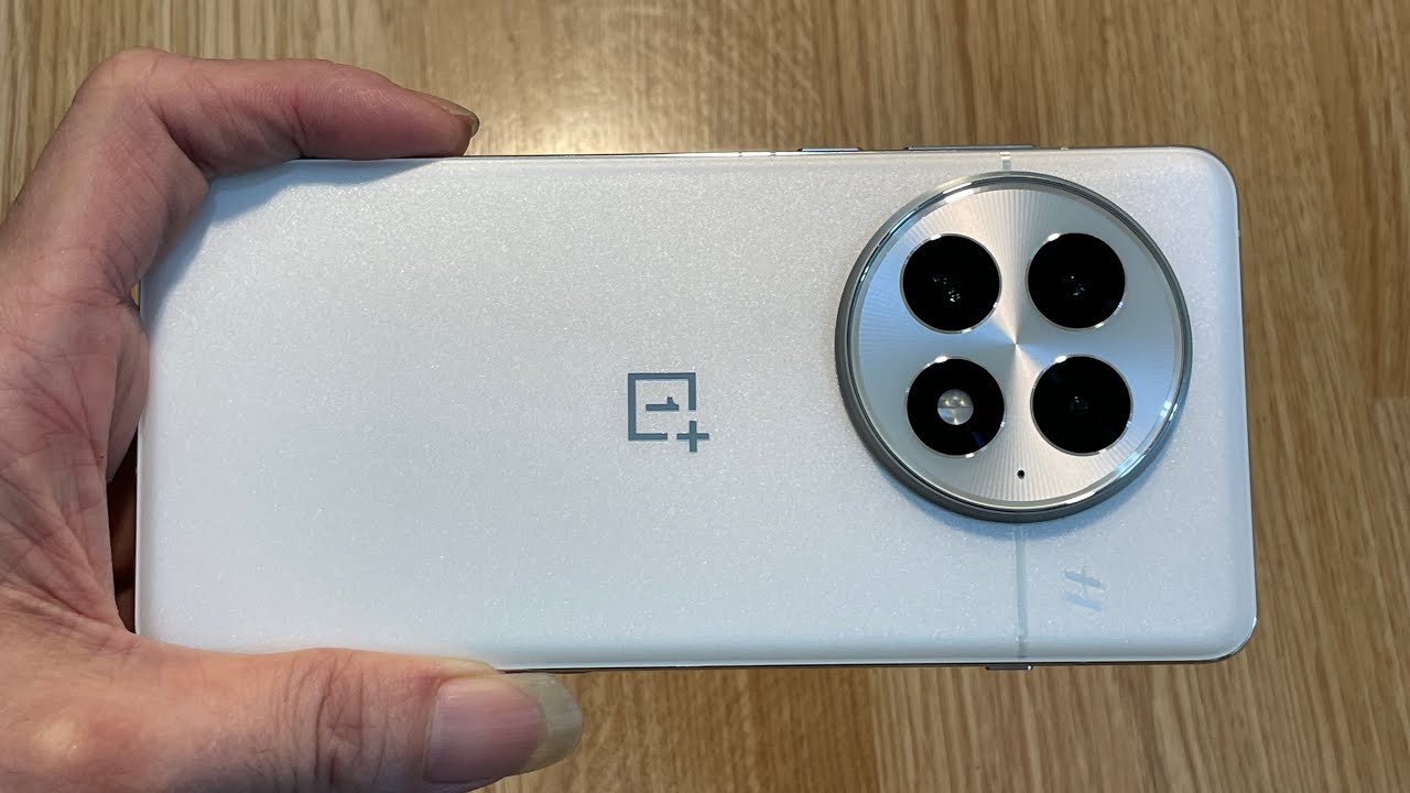 OnePlus 13 White 白露晨曦 Unboxing @FastechLim