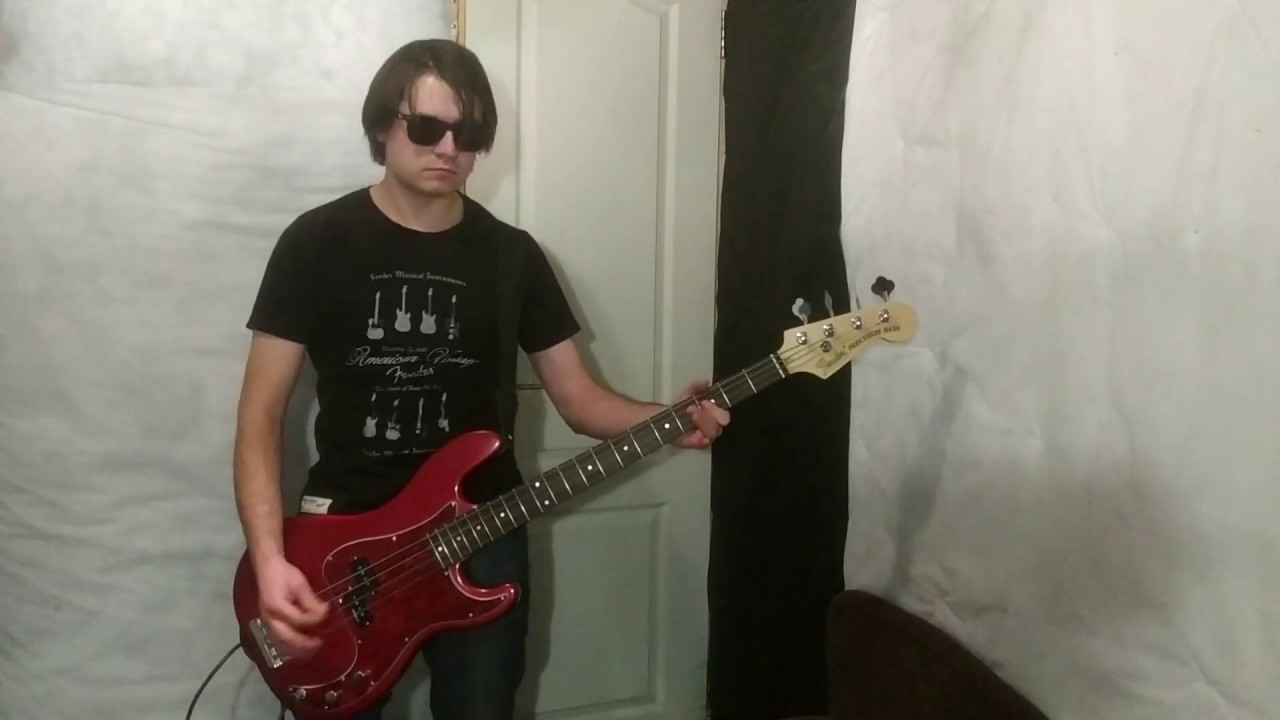 Precision Bass - сравнение инструментов с кленовой и палисандровой накладками