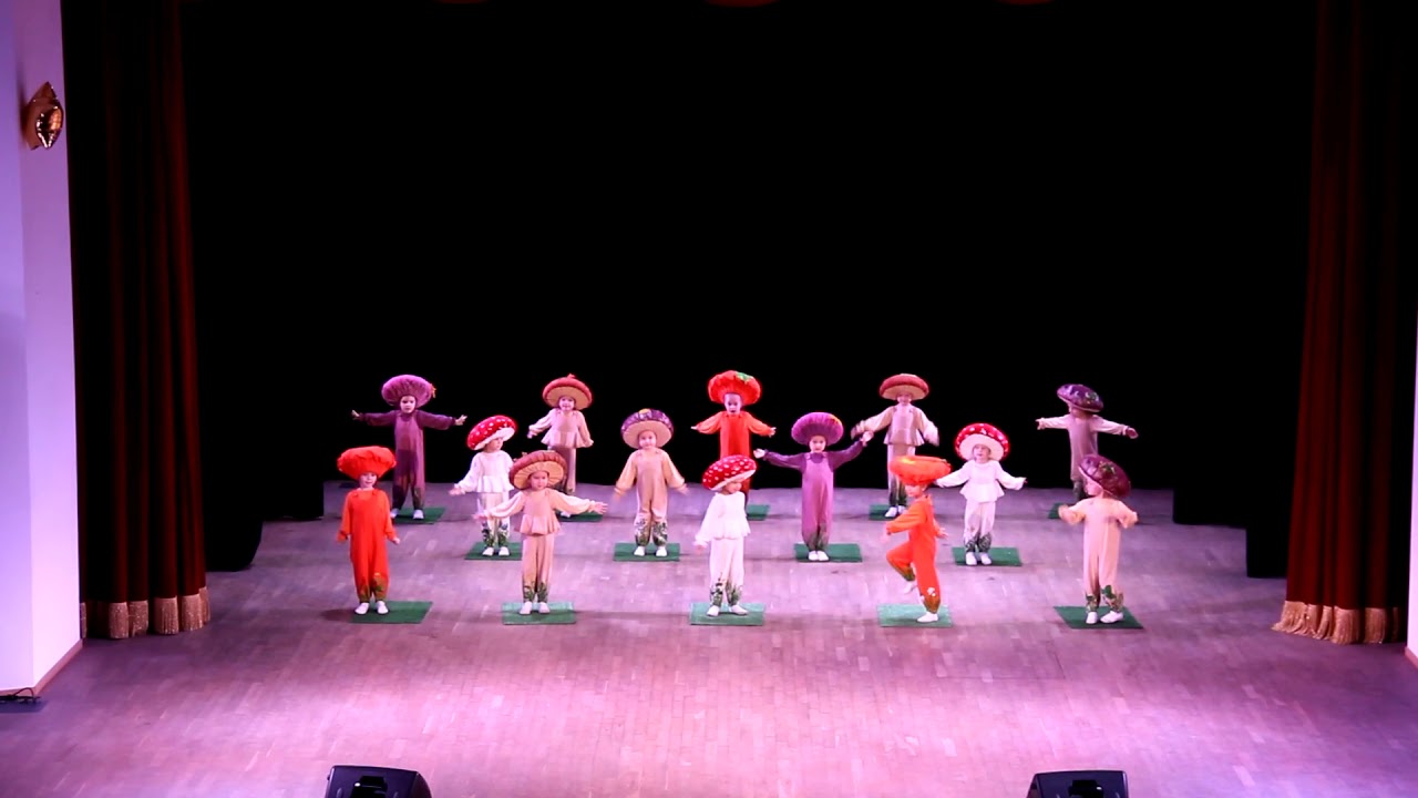 «Грибочки». Ансамбль эстрадного танца «Ритмикс»