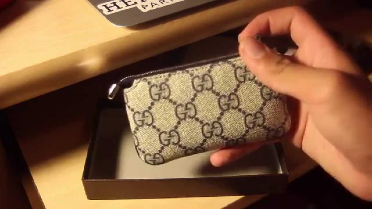 Gucci Coin Pouch/Wallet Review - YouTube