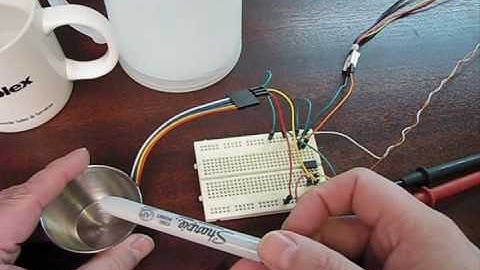 PWM Fan Controller - Microcontroller Reads Data