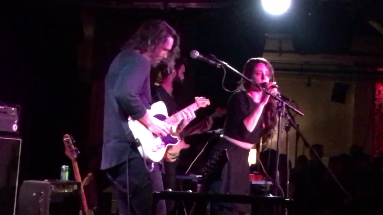 Trophii: Imiote (Live)