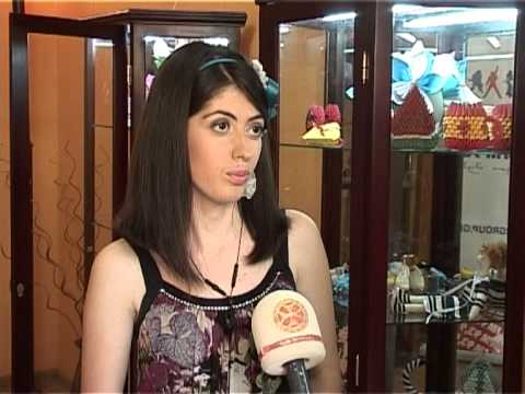 გალერეამ ,,ვაჩე\" ხელნაკეთი ნივთბის გამოფენას უმასპინძლა