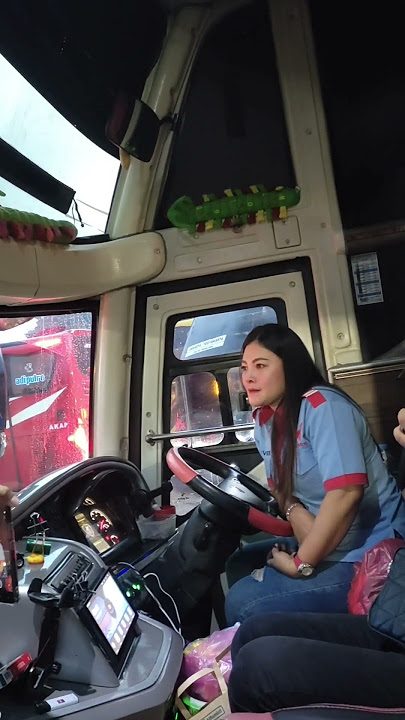 driver cantik agra mas mba lina ozora dalam bertugas #shortsvideo #linaozora #shortsviral