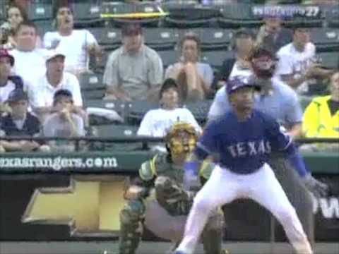 Sammy Sosa Goes to the Upper Deck