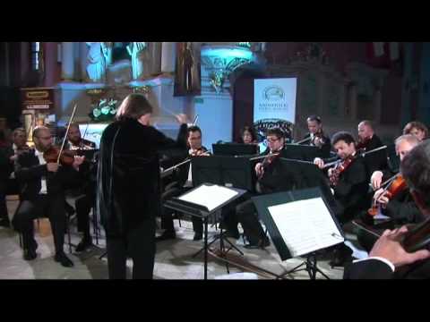 W.A.Mozart-Divertimento F - dur, cz.1 Allegro_Orkiestra Kameralna PR „Amadeus" pod dyr. A. Duczmal