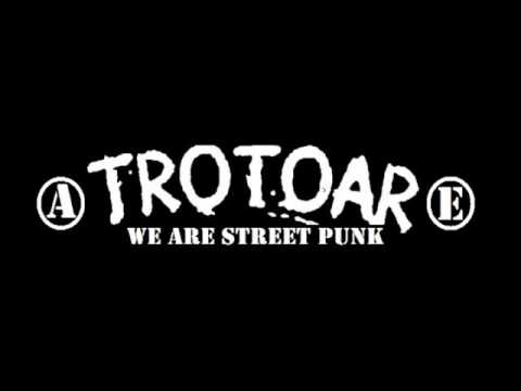 TROTOAR BALI - Mendadak PunkRock