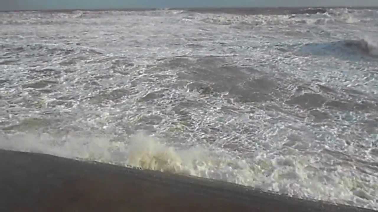 Flood Warning 10th October 2013 High Tide Video In Mablethorpe 9AM Flood Warning 10th October 2013 High Tide Video In Mablethorpe 9AM