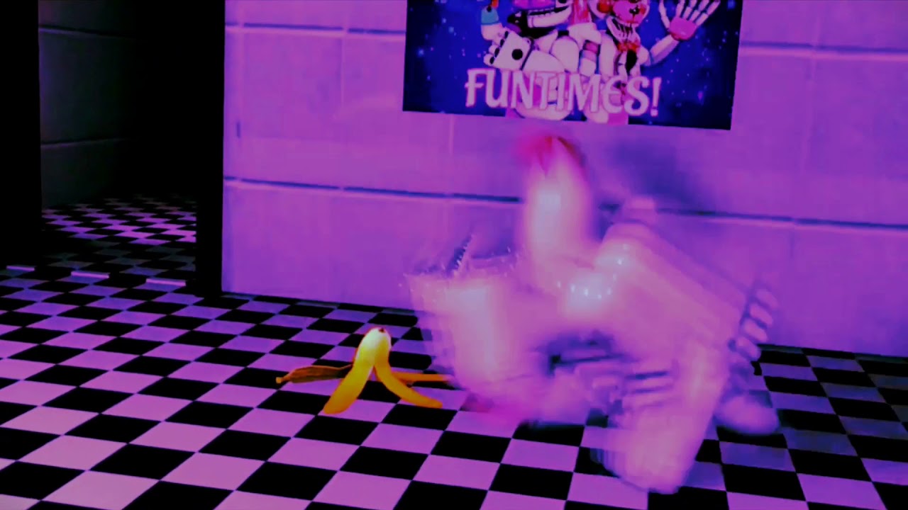 Funtime Foxy and the banana peel [Meme] (mind your ears) YouTube