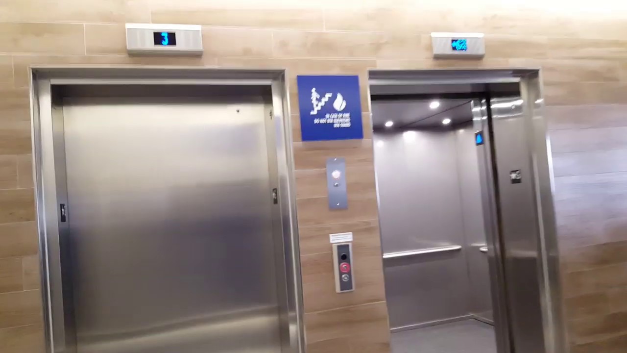 Kone MRL Traction Elevators at Toronto Premium Outlet, Halton Hills ON