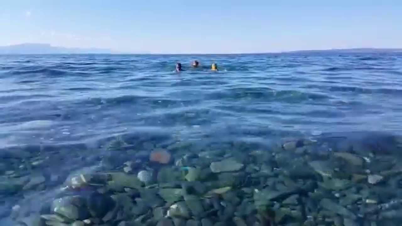 Хөвсгөл далайн тунгалаг хүйтэн усанд охидуудтайгаа сэллээ. - YouTube