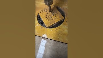 Cắt bằng tia nước !!!