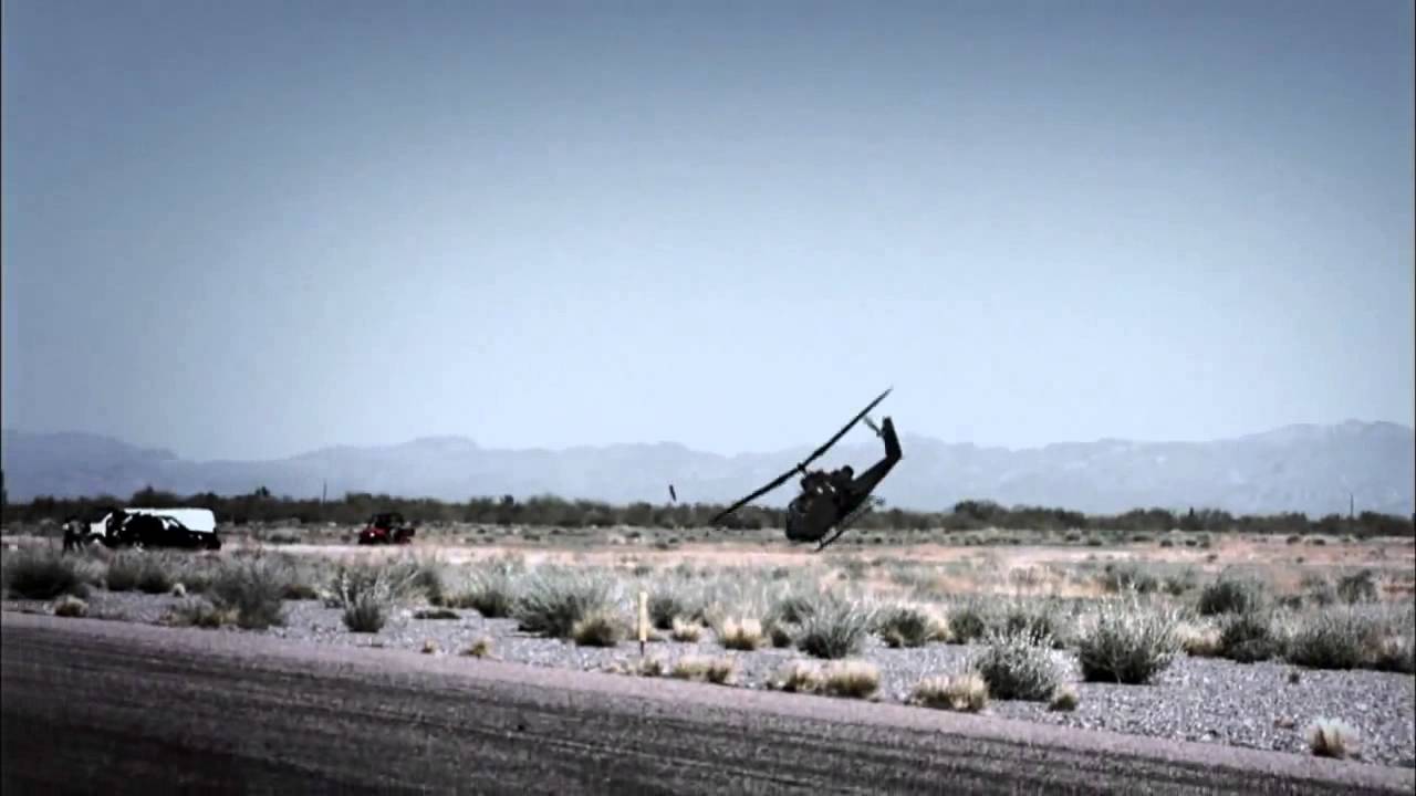 Helicopter crash caught on film - YouTube