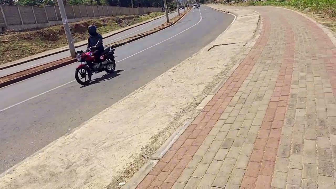 Discovering Nairobi's Hidden Gem: Upperhill-Mbagathi Way Link Road Walk 🚶‍♂️