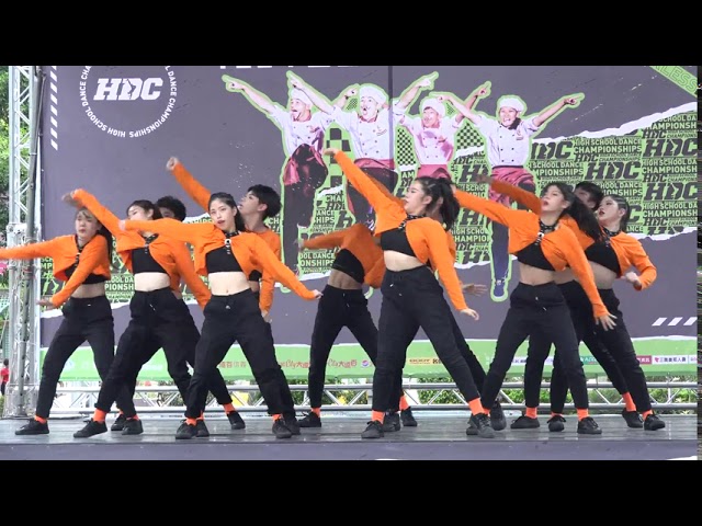 張韶殷 - 此影片為HDC北區預賽 左二是我