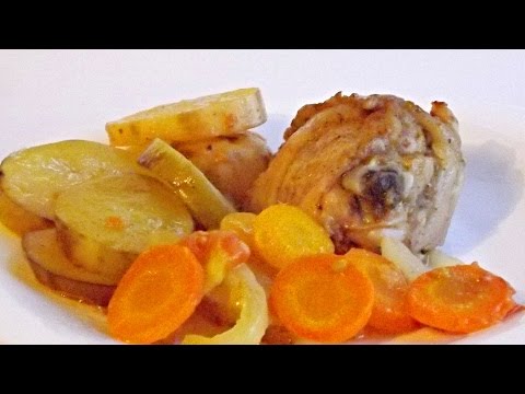Видео рецепт Кусочки курицы с овощами