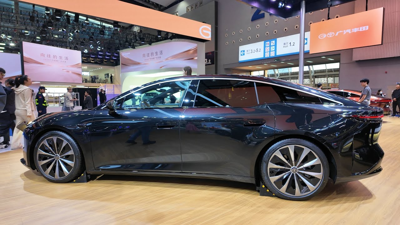 2026 Toyota BZ7 exterior (multi-color) interior space video