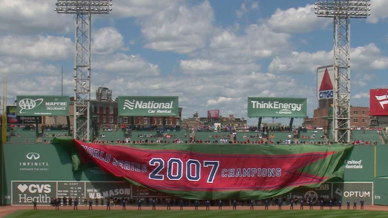 KC@BOS: Red Sox recognize 2007 World Series team - YouTube