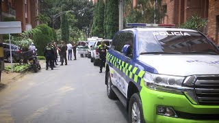 Balacera en Laureles deja un policía asesinado - Teleantioquia Noticias
