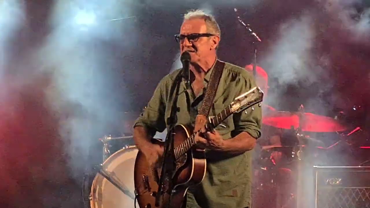 Tinc una bèstia a dintre meu - QUIMI PORTET a Passanant (Conca de Barberà, Tarragona) 23-8-24