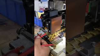HH-MO Terminal Crimping Applicator is processing special terminals