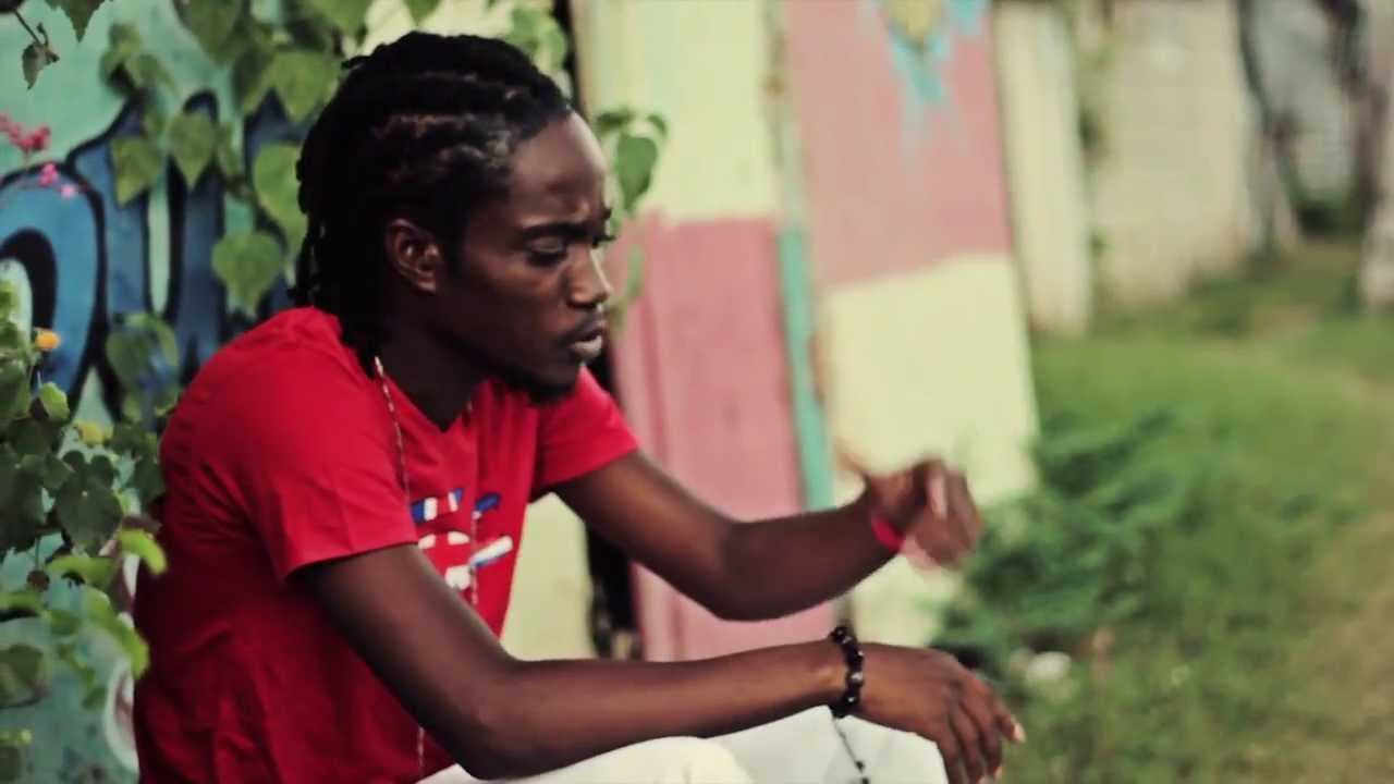 Venomus - Give Thanks Fi Life (Official HD Video) promoter flank