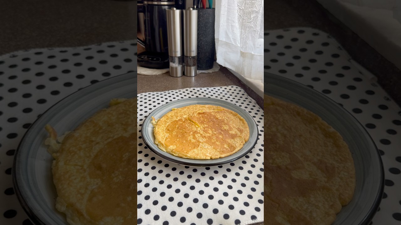 Pratik Omlet Yapımı🧇 #pratiktarifler #yemektarifleri #enfesyemektarifi #tarif #food #yemek Pratik Omlet Yapımı🧇 #pratiktarifler #yemektarifleri #enfesyemektarifi #tarif #food #yemek