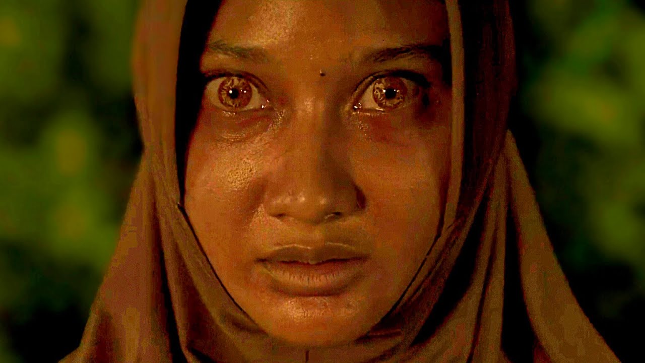 بنت مسلمة بيعشقها ملك الجن وبيقرر يستحوذ عليها ويدافع عنها لحد ما بيظهر شيخ عاوز يتجوزها| قصة حقيقية