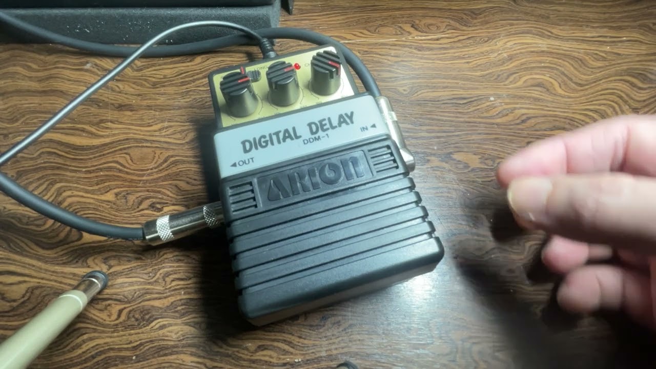 Arion DDM-1 Digital Delay (Lo-Fi delay / Metallic sound!!) - YouTube