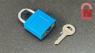 Lockwood 120N/30 Padlock Picked
