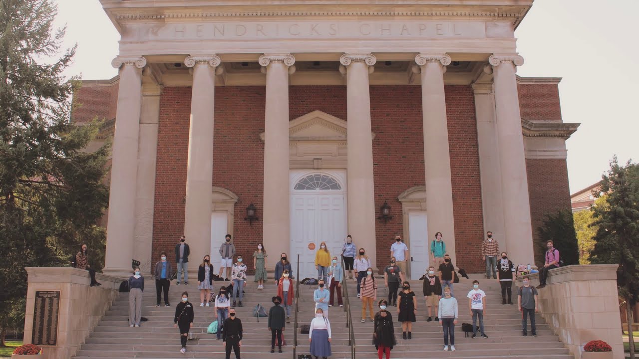 University Singers | You Do Not Walk Alone Performance