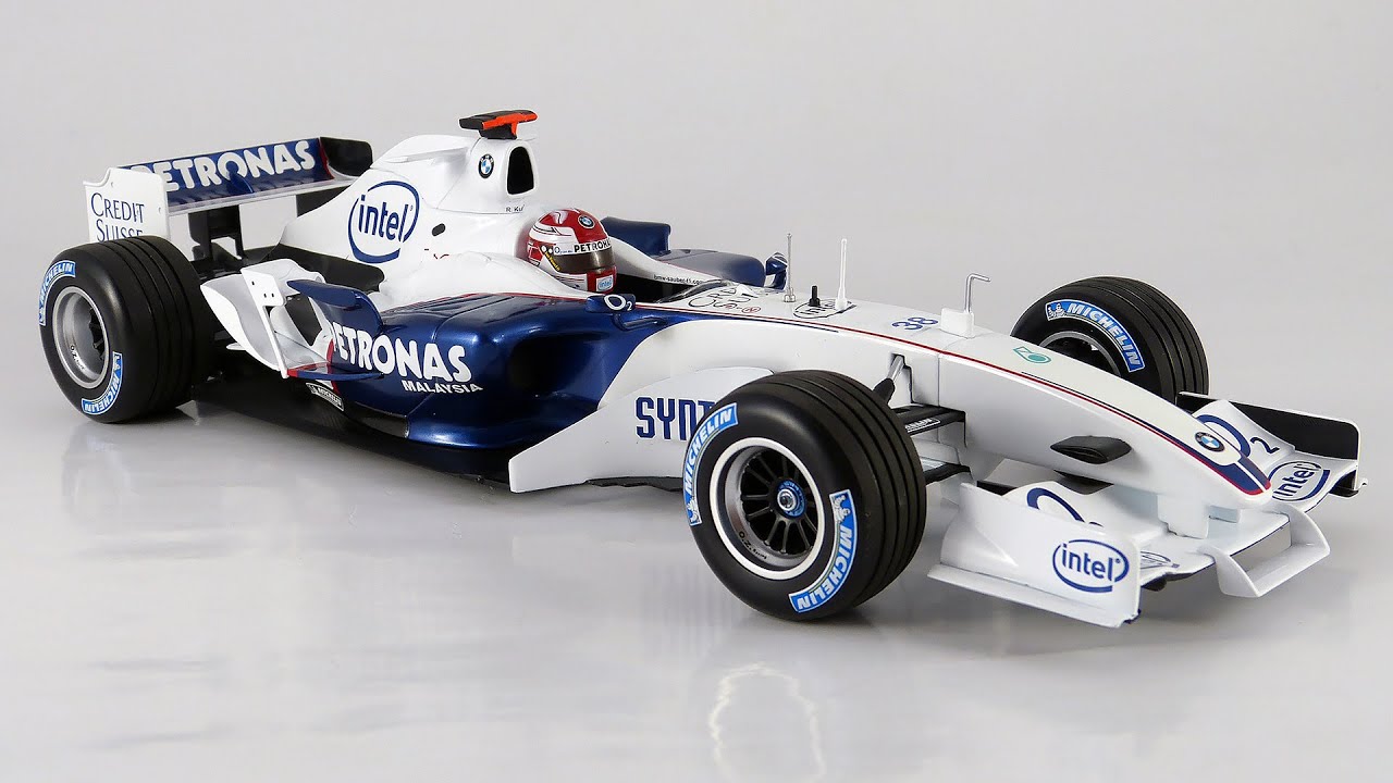 1:18 Minichamps BMW Sauber C24B #38 R. Kubica Test Barcelona 2006
