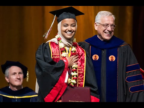 Universidade dos EUA proíbe estudante pró-Palestina de discurso de formatura