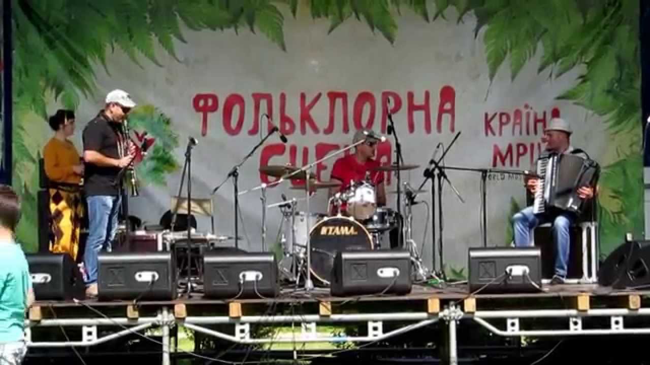 Крымскотатарский этно-джаз (КрымскоТатарская музыка на "Країна Мрій'14 ...