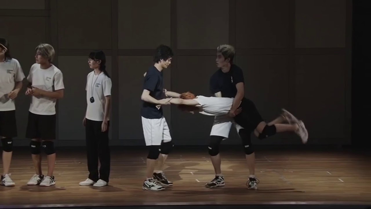 Bokuaka doing the thing to hinata Hyper Projection Engeki Haikyuu - Summer of Evolution